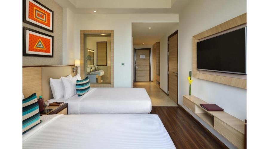 Sandal Suites By Lemon Tree Hotels Νόιντα Εξωτερικό φωτογραφία