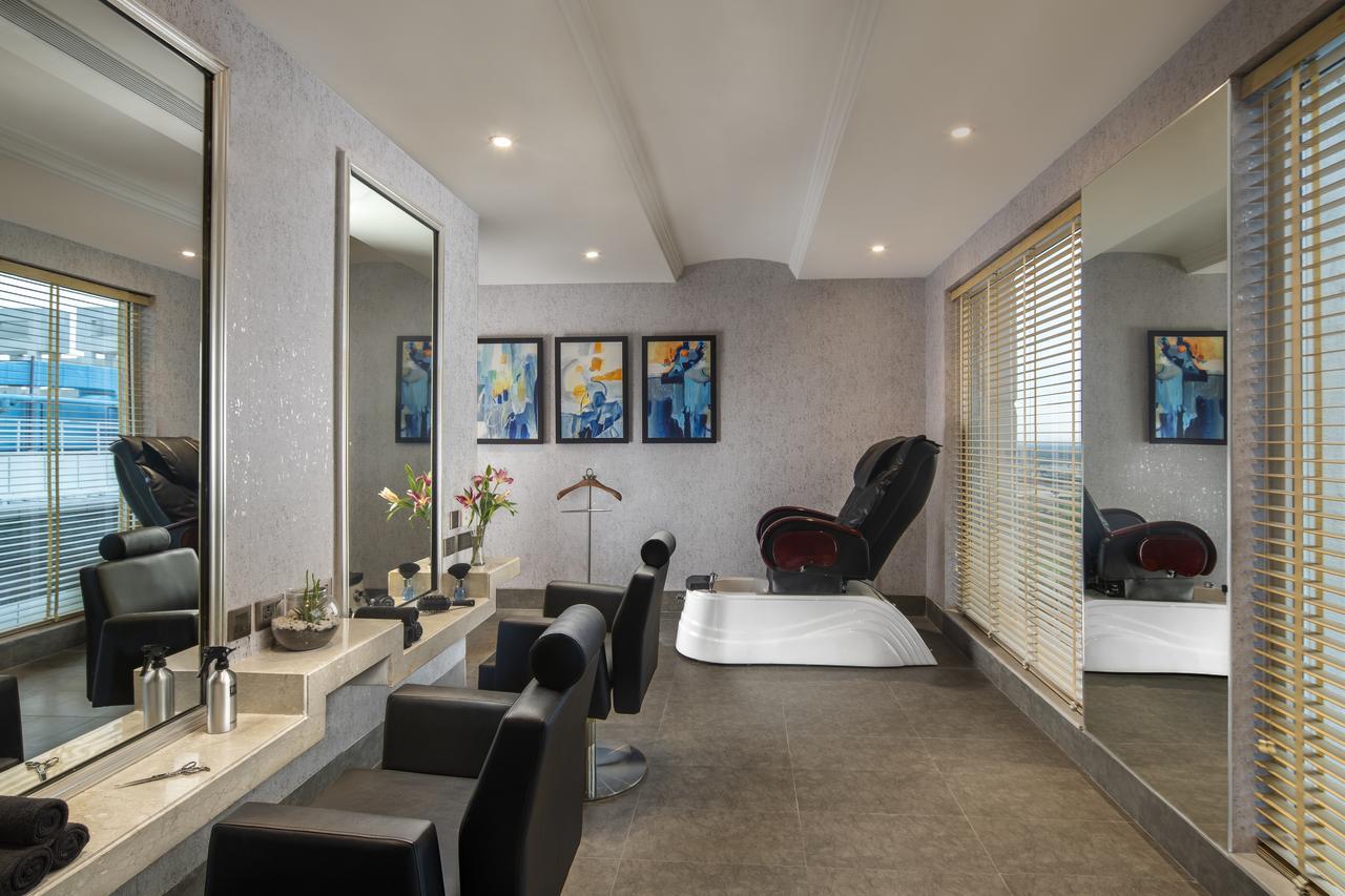 Sandal Suites By Lemon Tree Hotels Νόιντα Εξωτερικό φωτογραφία