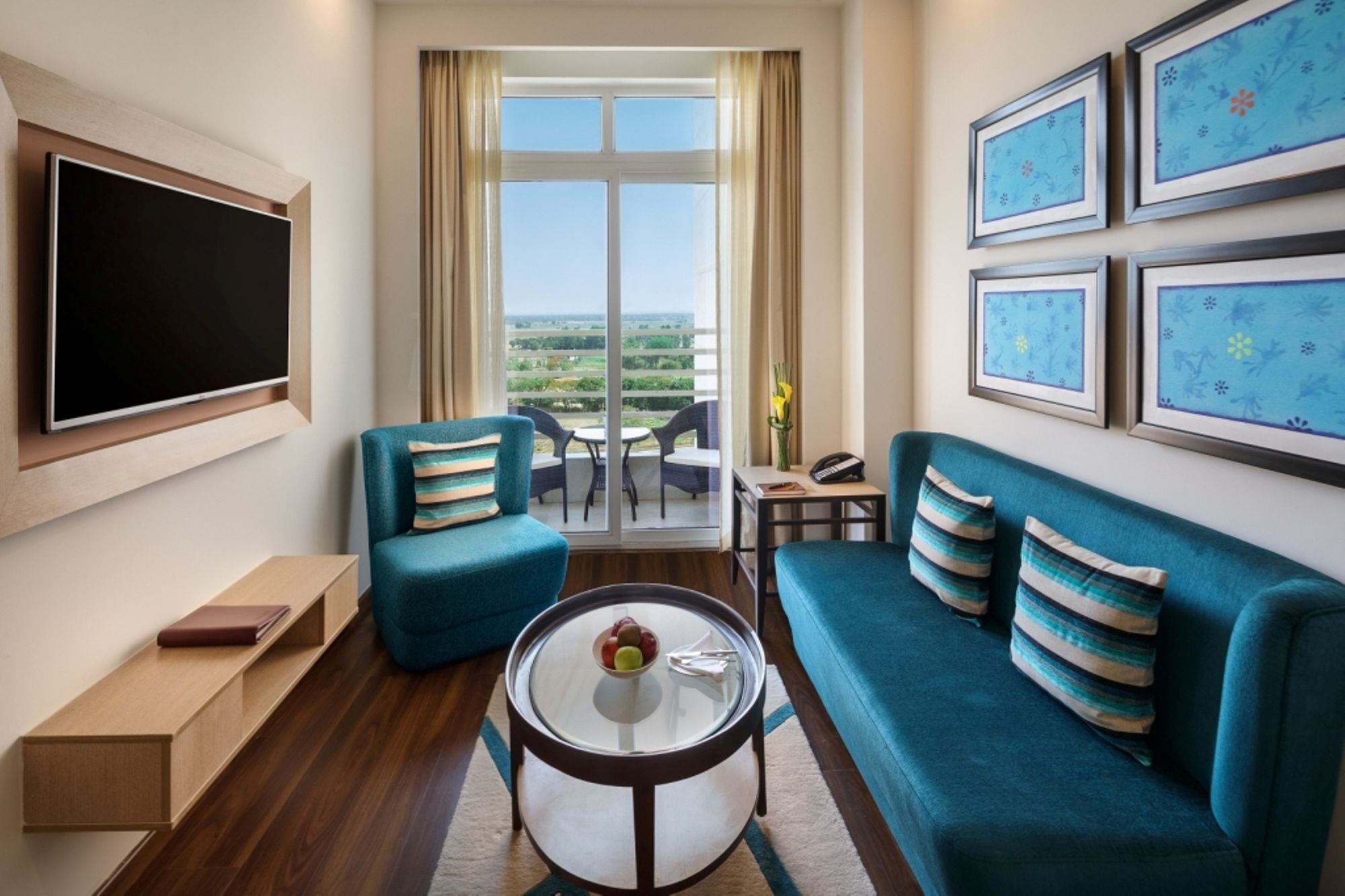 Sandal Suites By Lemon Tree Hotels Νόιντα Εξωτερικό φωτογραφία